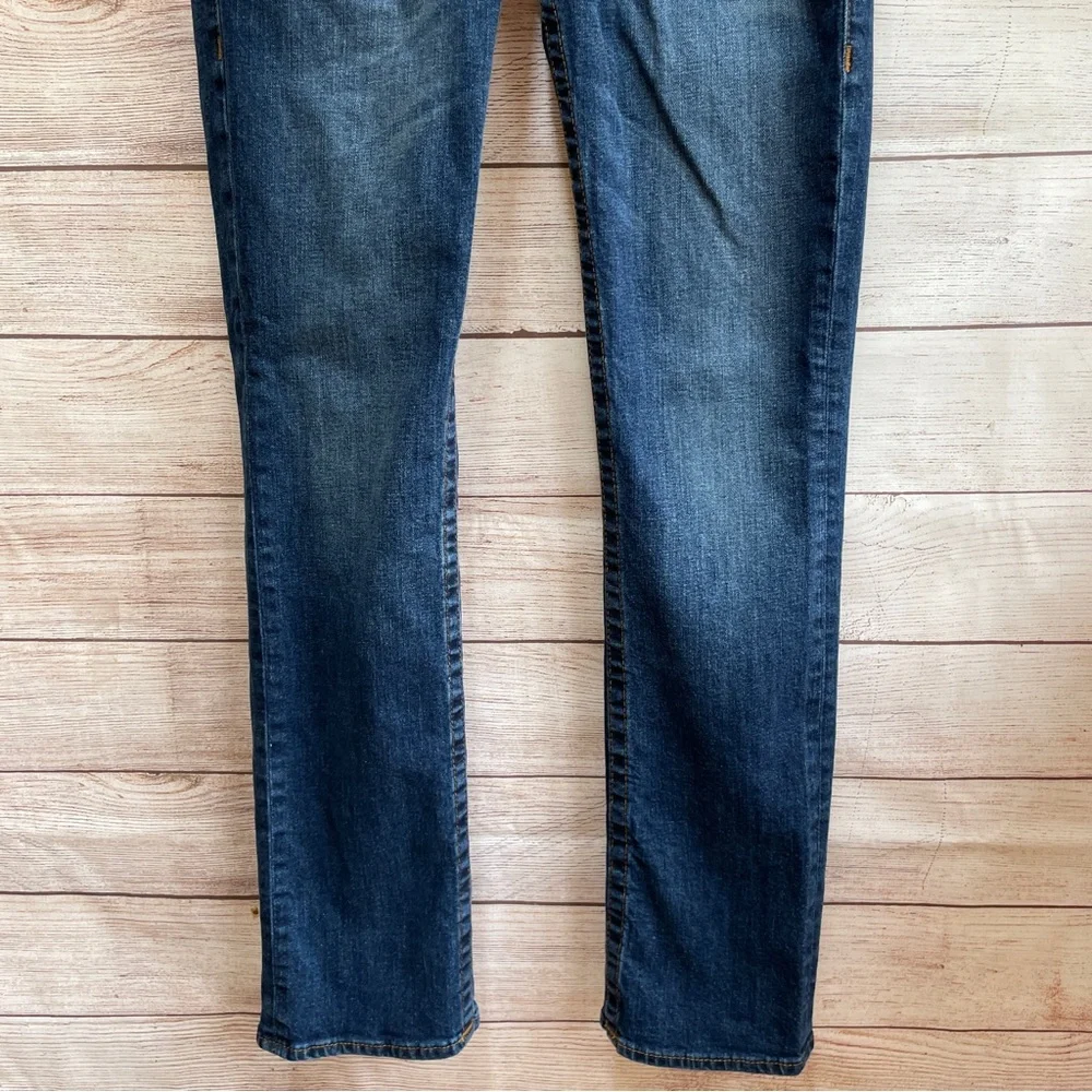 TRUE RELIGION STRAIGHT‎ FLAP JEANS